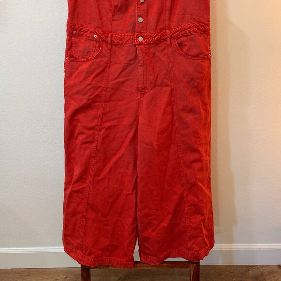 Women’s Cropped Denim Jumpsuit Universal Threads Size 17 Red - Picture 2 of 8